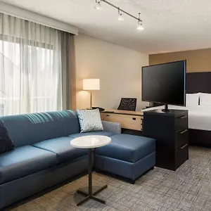 Hotel By Marriott Long
